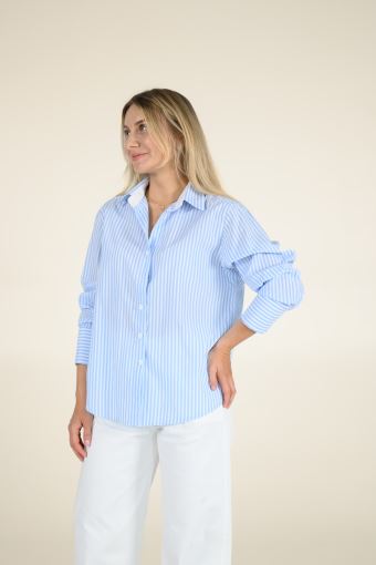 Сорочка оверсайз в блакитно-білу смужку з італійської бавовни