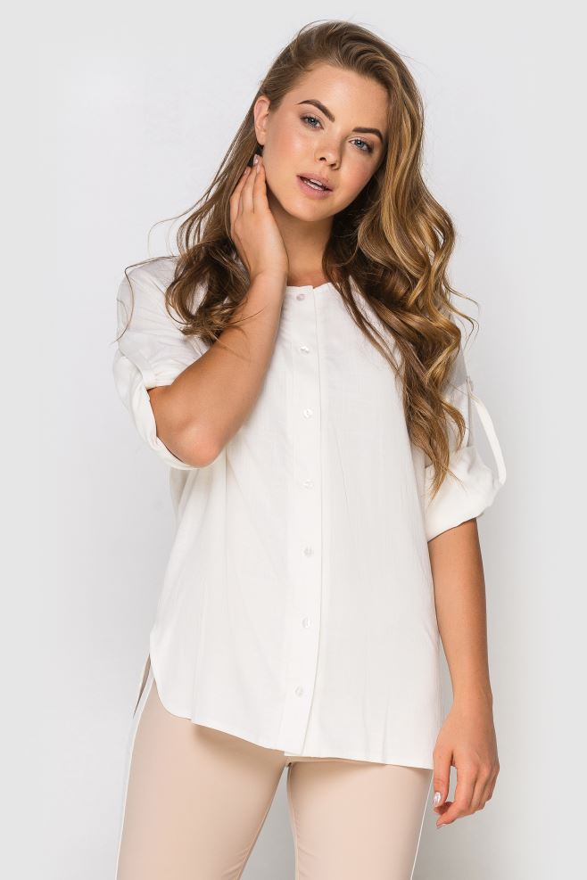Блуза біла без коміру