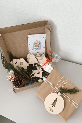 Подарунковий дитячий бокс для малювання "Новорічне диво"