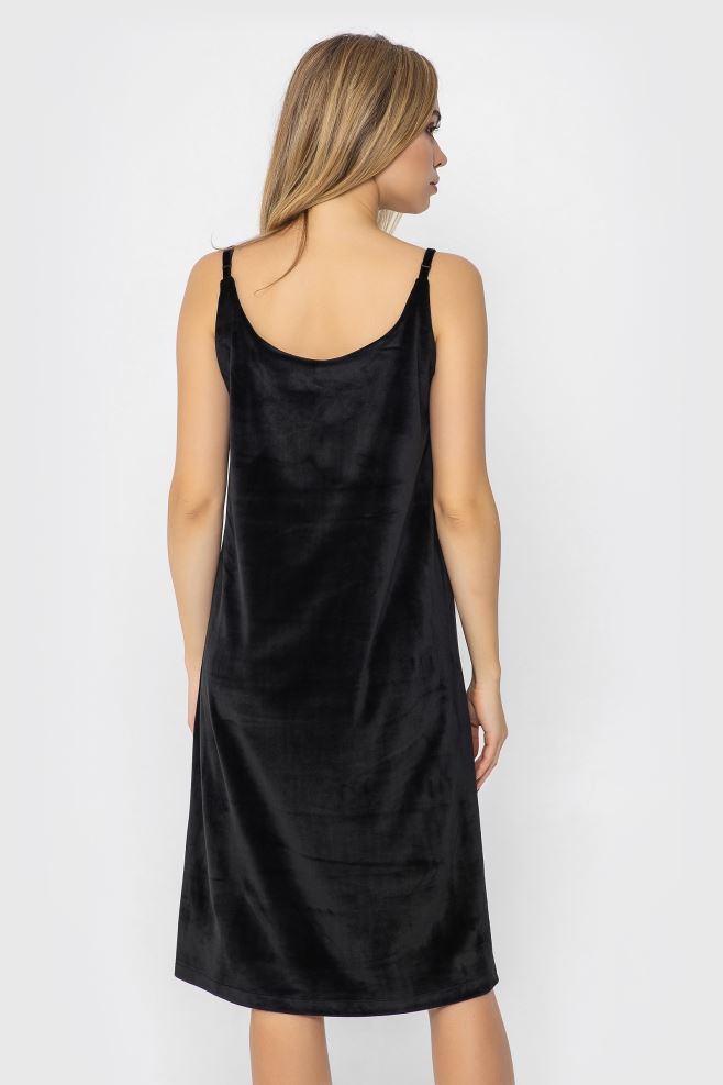 Чорна сукня-комбінація з велюру
