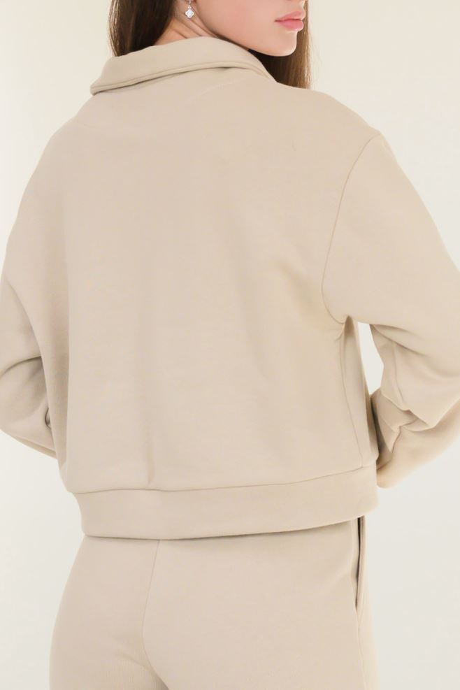 Костюм Latte Beige з італійського трикотажу: світшот з коміром і широкі штани