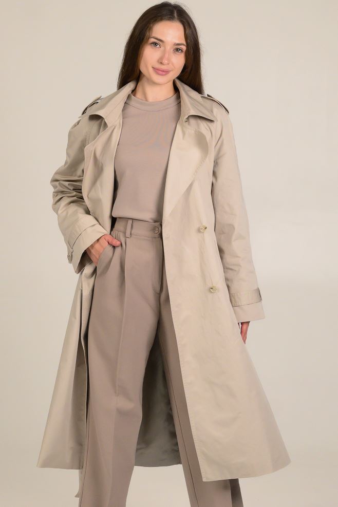 Iconic Trench: тренч бежевого кольору з італійського котону
