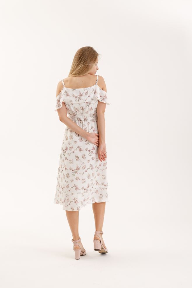 Квіткова шифонова сукня з воланами і асиметричним низом