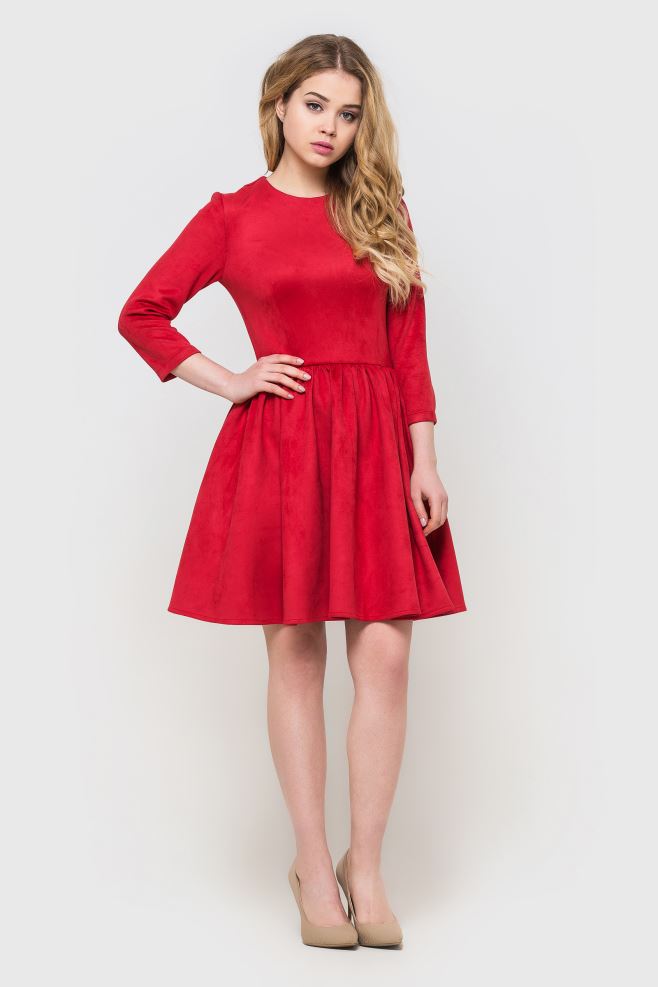 Жіноча сукня червона із замші