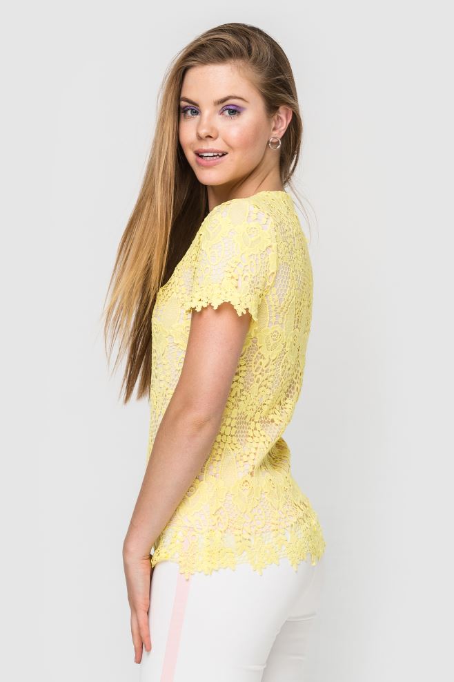 Блуза з мережива жовта