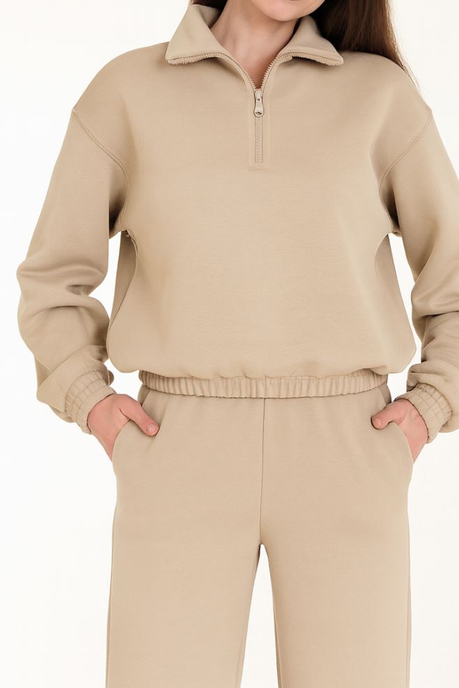 Костюм з італійського трикотажу Latte Beige: світшот з коміром і штани