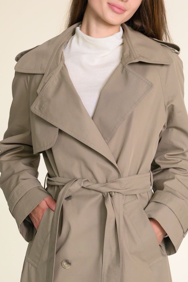 Iconic Trench: тренч кольору хакі з італійського котону