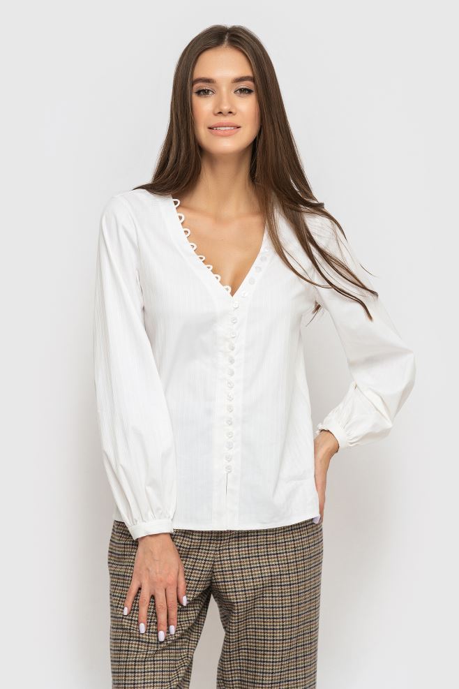 Молочно-біла блуза з нависними петлями з італійської бавовни